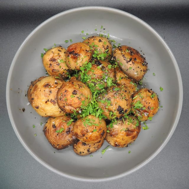 Garlic Mushrooms - Spain.